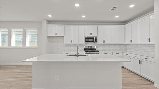 Waller 2-story, 4-bed 21726 Oakwood Drive-idx