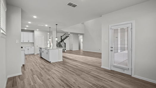 Waller 2-story, 5-bed 21702 Oakwood Drive-idx