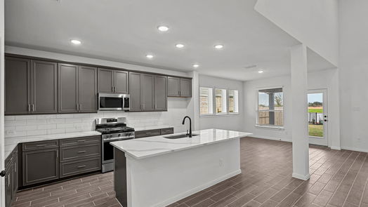 Waller 2-story, 4-bed 21742 Oakwood Drive-idx