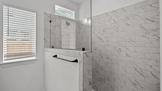 Waller 2-story, 4-bed 21742 Oakwood Drive-idx