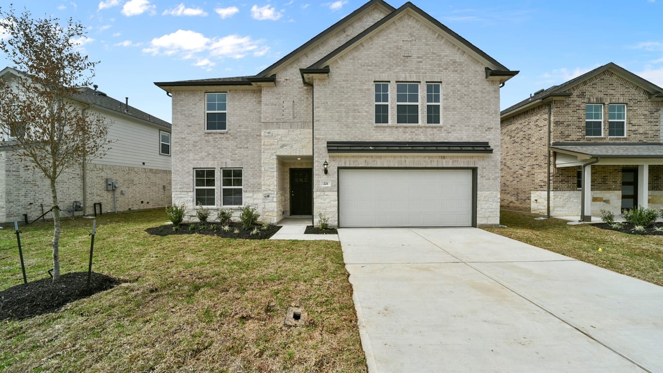 Magnolia 2-story, 4-bed 221 Harlingen Drive-idx