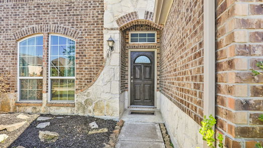 Crosby 2-story, 4-bed 13702 Kodiak Brown Bear Street-idx
