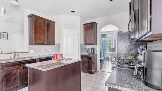 Crosby 2-story, 4-bed 13702 Kodiak Brown Bear Street-idx