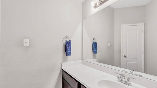 Crosby 2-story, 4-bed 13702 Kodiak Brown Bear Street-idx