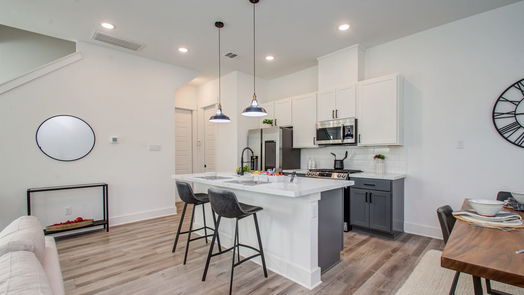 Houston 2-story, 3-bed 778 W Tidwell Road J-idx