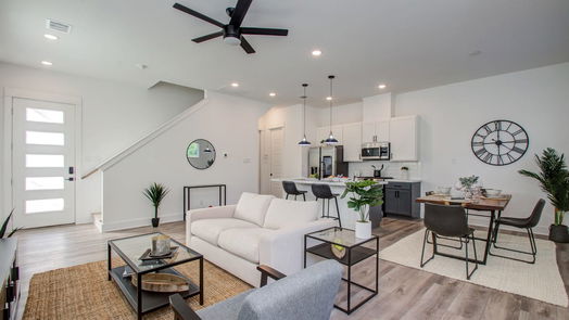 Houston 2-story, 3-bed 778 W Tidwell Road J-idx