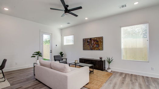 Houston 2-story, 3-bed 778 W Tidwell Road J-idx