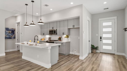 Houston 2-story, 3-bed 5216 Pinemont Creek Lane-idx