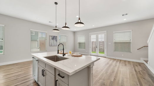 Houston 2-story, 3-bed 5216 Pinemont Creek Lane-idx