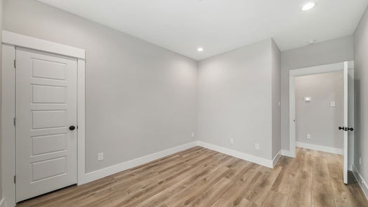 Houston 2-story, 3-bed 5216 Pinemont Creek Lane-idx