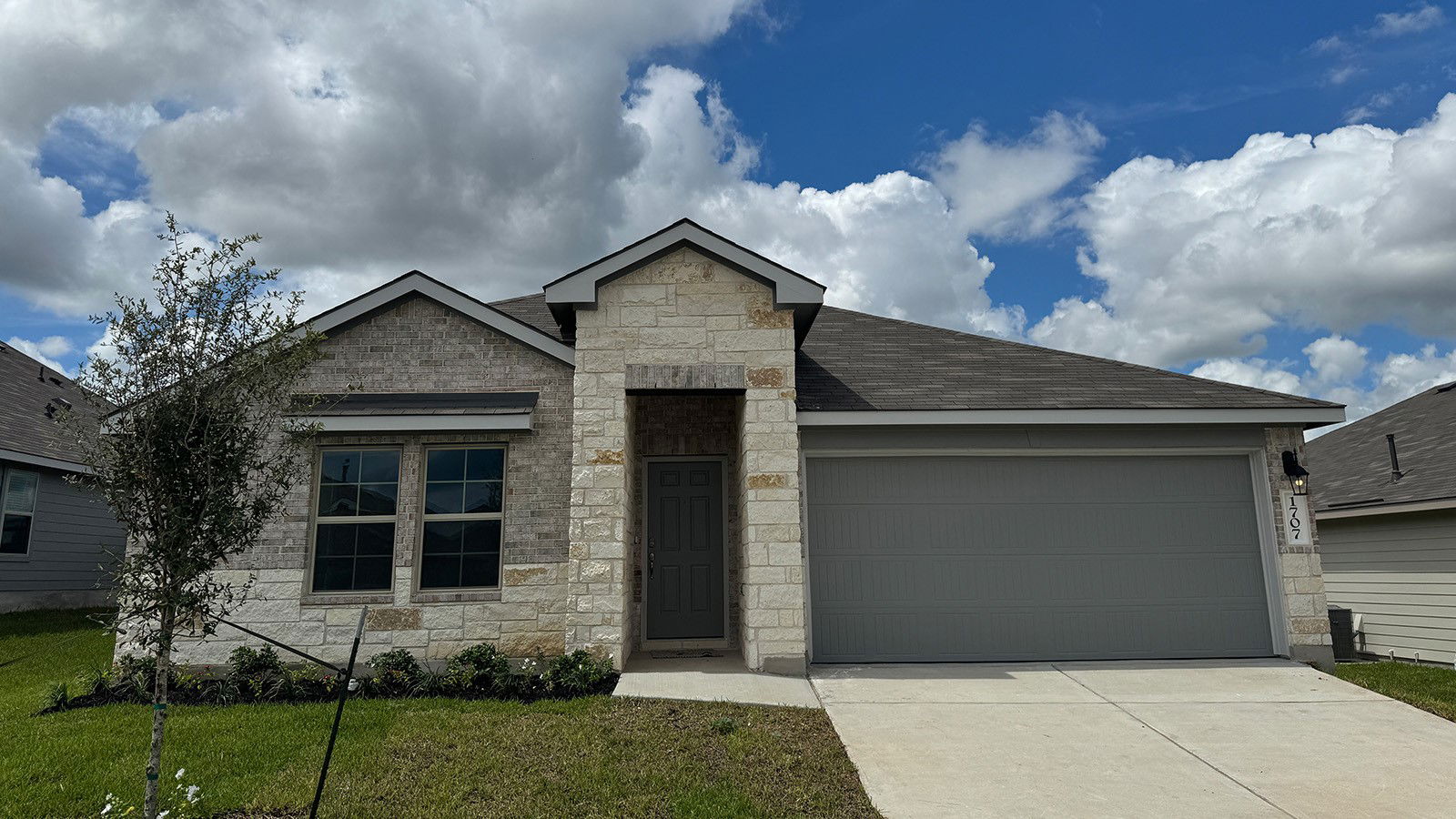 Brenham 1-story, 3-bed 1707 Grimes Drive-idx