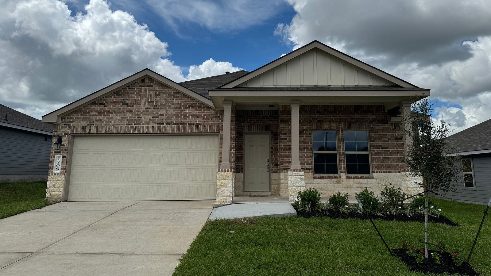 Brenham 1-story, 3-bed 1709 Grimes Drive-idx