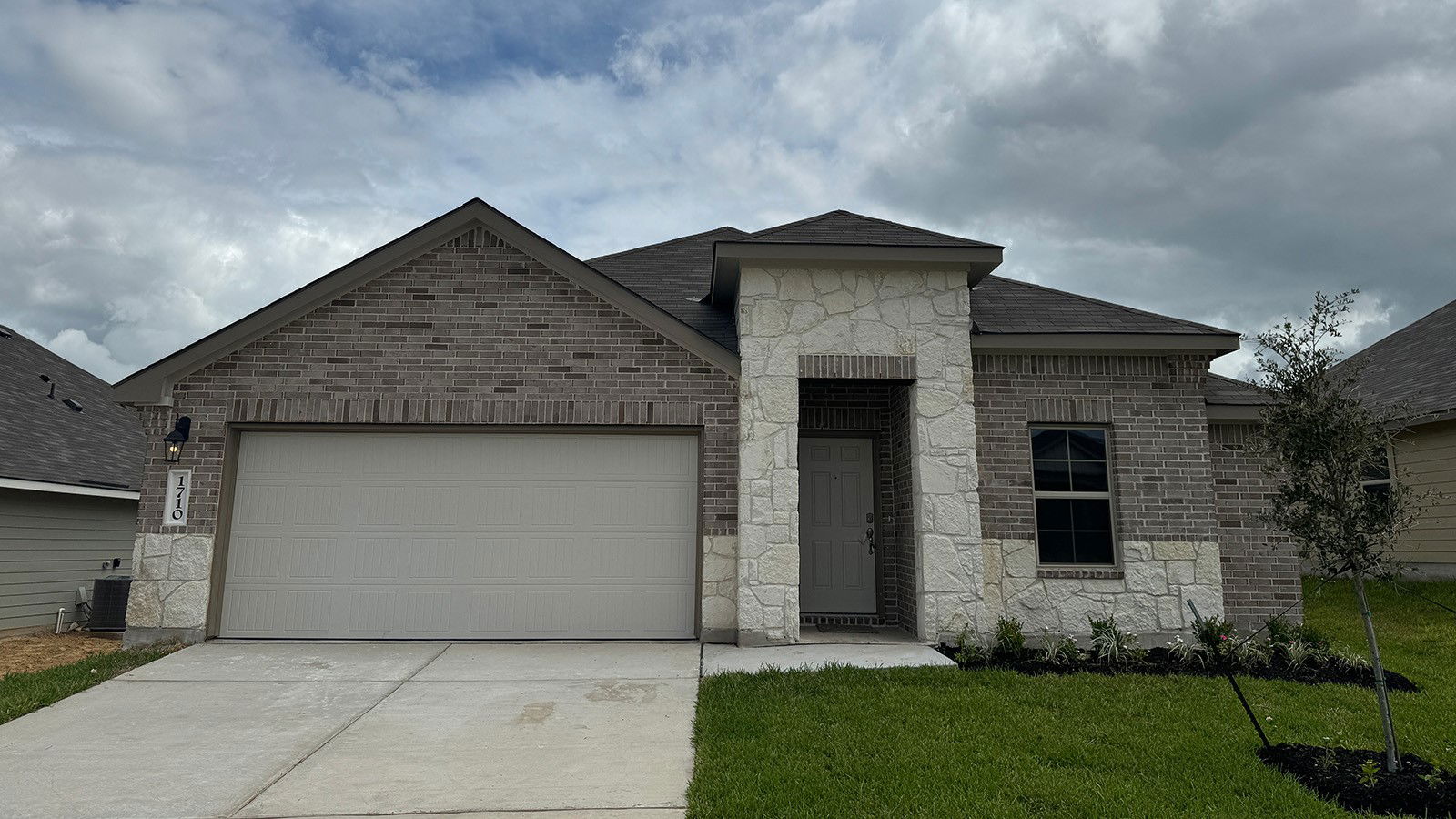 Brenham 1-story, 3-bed 1710 Grimes Drive-idx