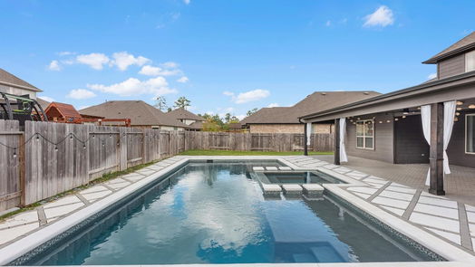 Conroe 2-story, 4-bed 14229 Castolon Court-idx