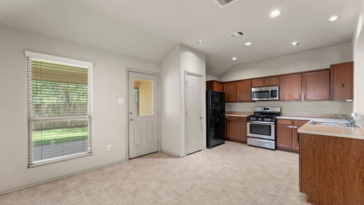 Conroe 1-story, 3-bed 9771 Gulfstream Drive-idx
