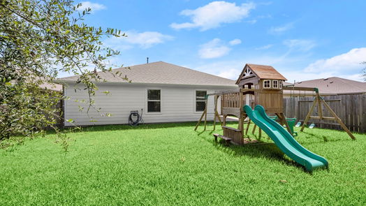 Conroe 1-story, 4-bed 2226 Strong Horse Drive-idx