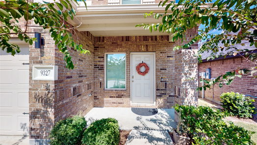 Conroe 2-story, 4-bed 9327 Colonial Bent Court-idx