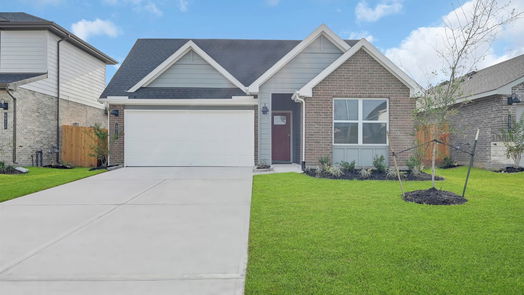 Fresno 1-story, 3-bed 4939 Pine Haven Lane-idx