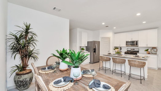 Fresno 1-story, 4-bed 4943 Pine Haven Lane-idx