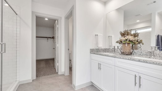 Fresno 1-story, 4-bed 4943 Pine Haven Lane-idx