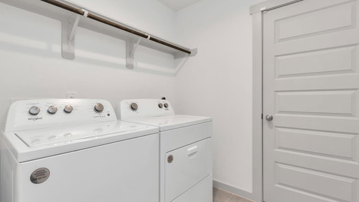 Fresno 1-story, 4-bed 4943 Pine Haven Lane-idx