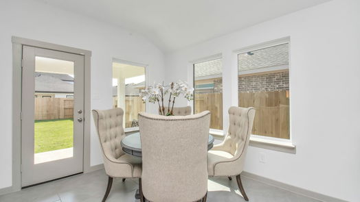 Fresno 1-story, 3-bed 4954 Oakwood Drive-idx