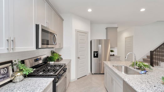 Fresno 2-story, 4-bed 4922 Arvida Lane-idx