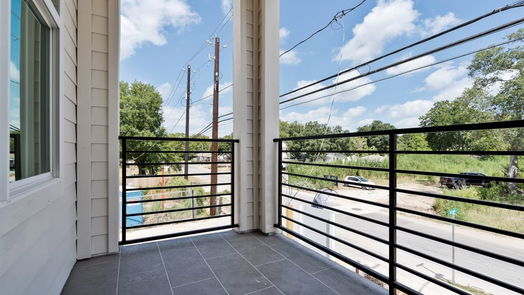 Houston 2-story, 3-bed 6118 De Campo Street-idx