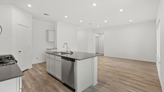 Magnolia 1-story, 3-bed 24844 King Palm Trace-idx