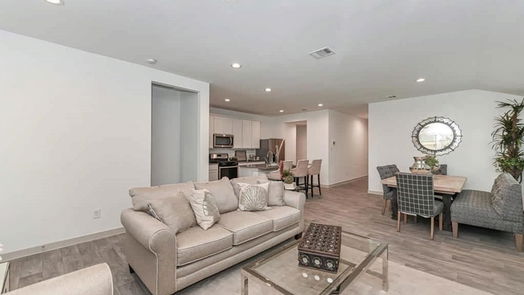 Sealy 1-story, 3-bed 1310 Bison View Lane-idx