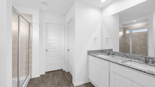 Sealy 1-story, 4-bed 2049 Woodlark Way-idx