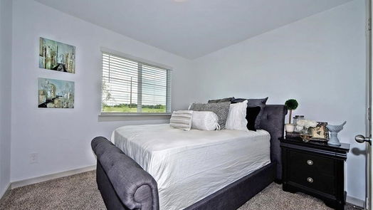 Sealy 1-story, 4-bed 2049 Woodlark Way-idx