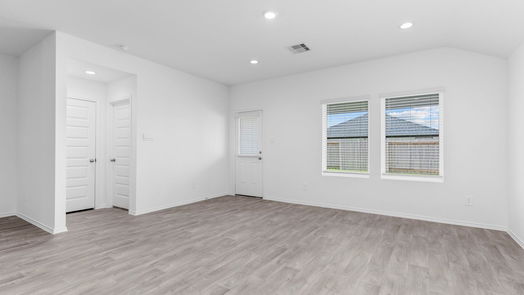 Sealy 1-story, 4-bed 2027 Woodlark Way-idx