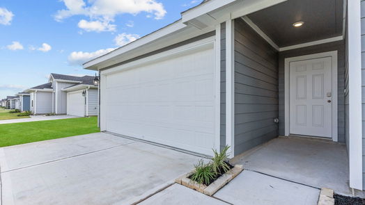 Sealy 1-story, 4-bed 2027 Woodlark Way-idx