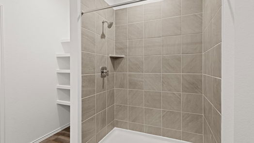 Splendora 2-story, 5-bed 14305 Cloudy Lane-idx