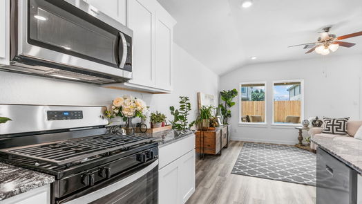 Texas City 1-story, 4-bed 9313 Chelsea Street-idx