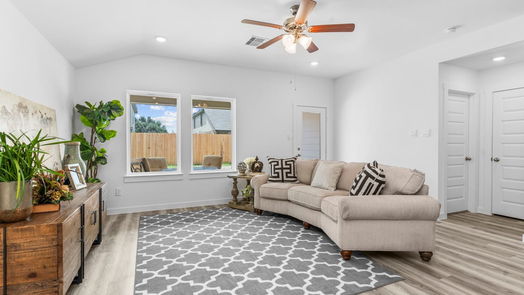 Texas City 1-story, 4-bed 9313 Chelsea Street-idx