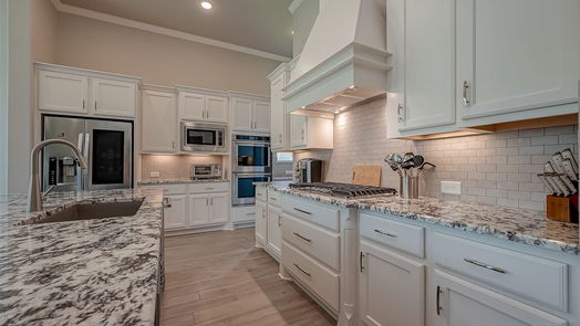 Conroe 1-story, 3-bed 208 Bee Balm Court-idx