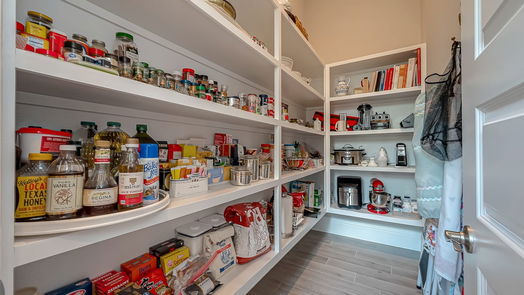 Conroe 1-story, 3-bed 208 Bee Balm Court-idx