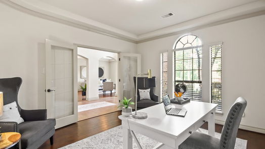 Magnolia 2-story, 4-bed 40503 Manor Drive-idx