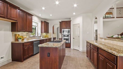 Magnolia 2-story, 4-bed 40503 Manor Drive-idx