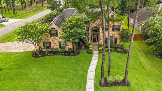 Magnolia 2-story, 4-bed 40503 Manor Drive-idx