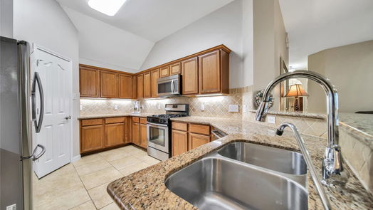 Pinehurst 1-story, 3-bed 12010 Bunny Lane-idx