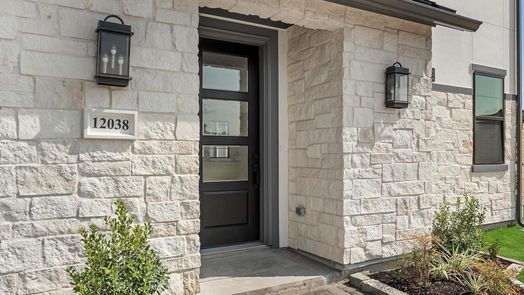 Houston 2-story, 5-bed 3228 Royal Oaks Hollow Lane-idx