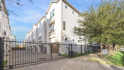 Houston 3-story, 3-bed 1307 W 24th Street A-idx