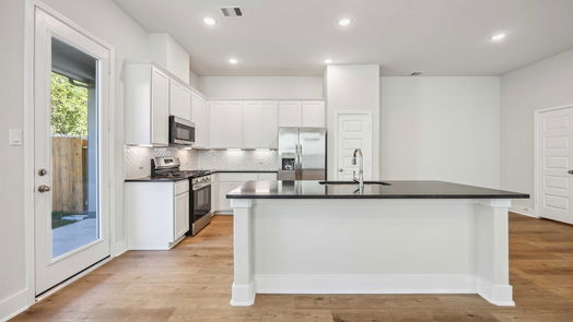 Houston 2-story, 3-bed 4004 Baja Lane-idx