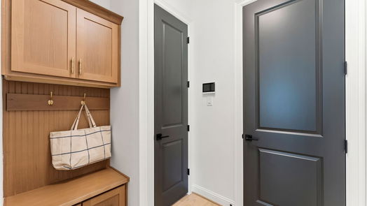 Montgomery null-story, 4-bed 7198 Morningbrook Drive-idx