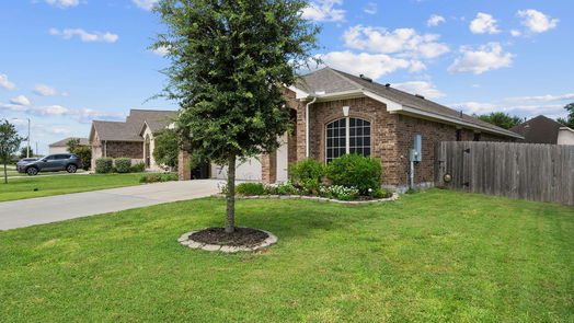 Dickinson 1-story, 3-bed 6709 Coral Bells Lane-idx