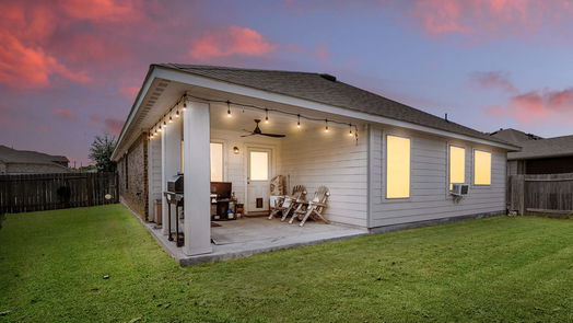 Dickinson 1-story, 3-bed 6709 Coral Bells Lane-idx