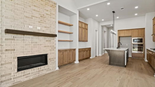 Conroe 1-story, 4-bed 18313 Butterfield Drive-idx